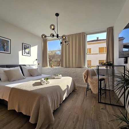 Brnistra Suites Spalato Esterno foto